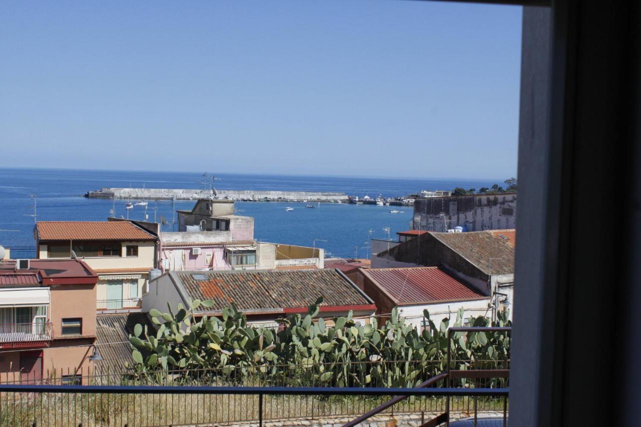 Bed & Breakfast Lighea Giardini Naxos Ngoại thất bức ảnh