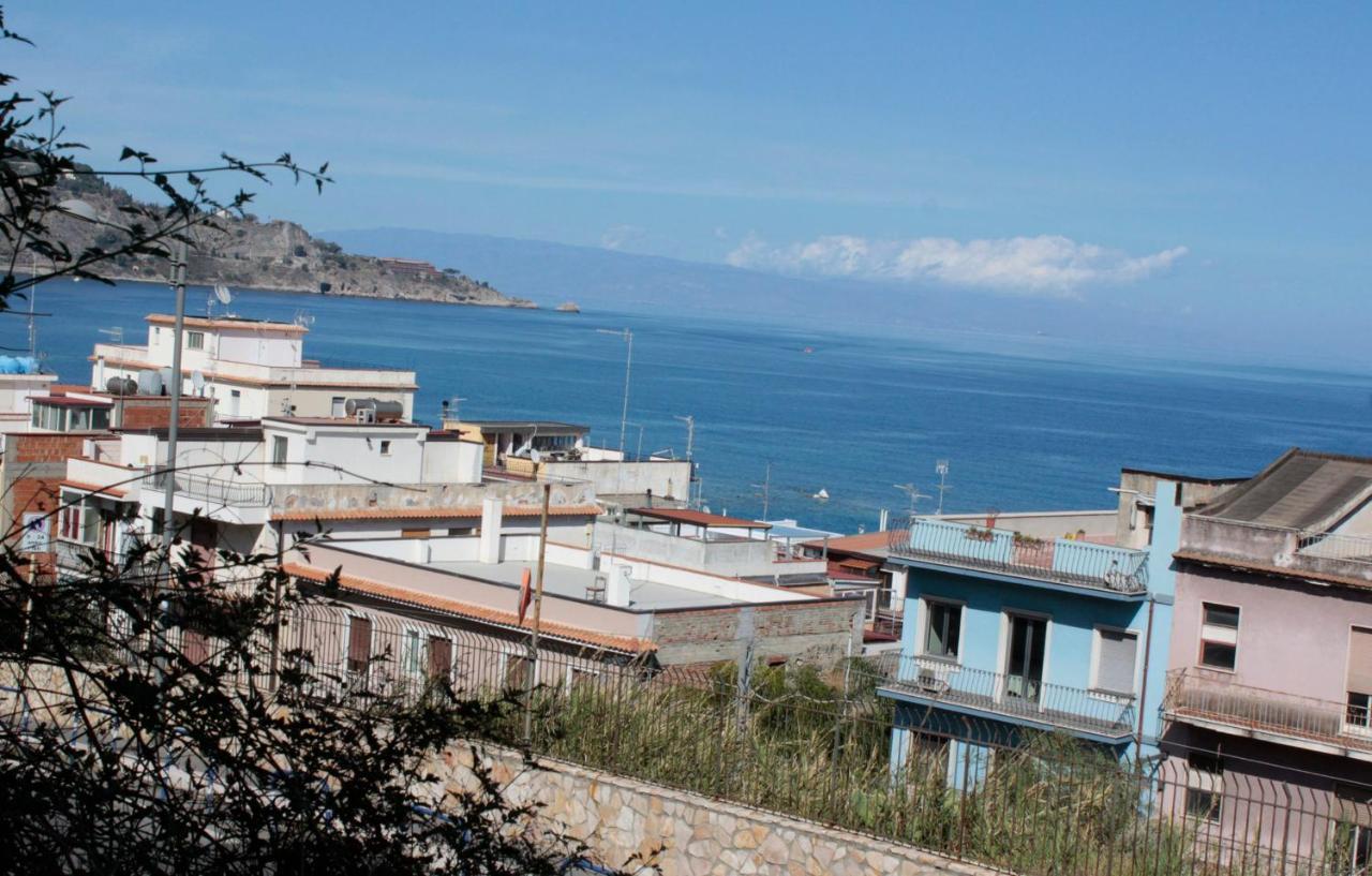 Bed & Breakfast Lighea Giardini Naxos Ngoại thất bức ảnh