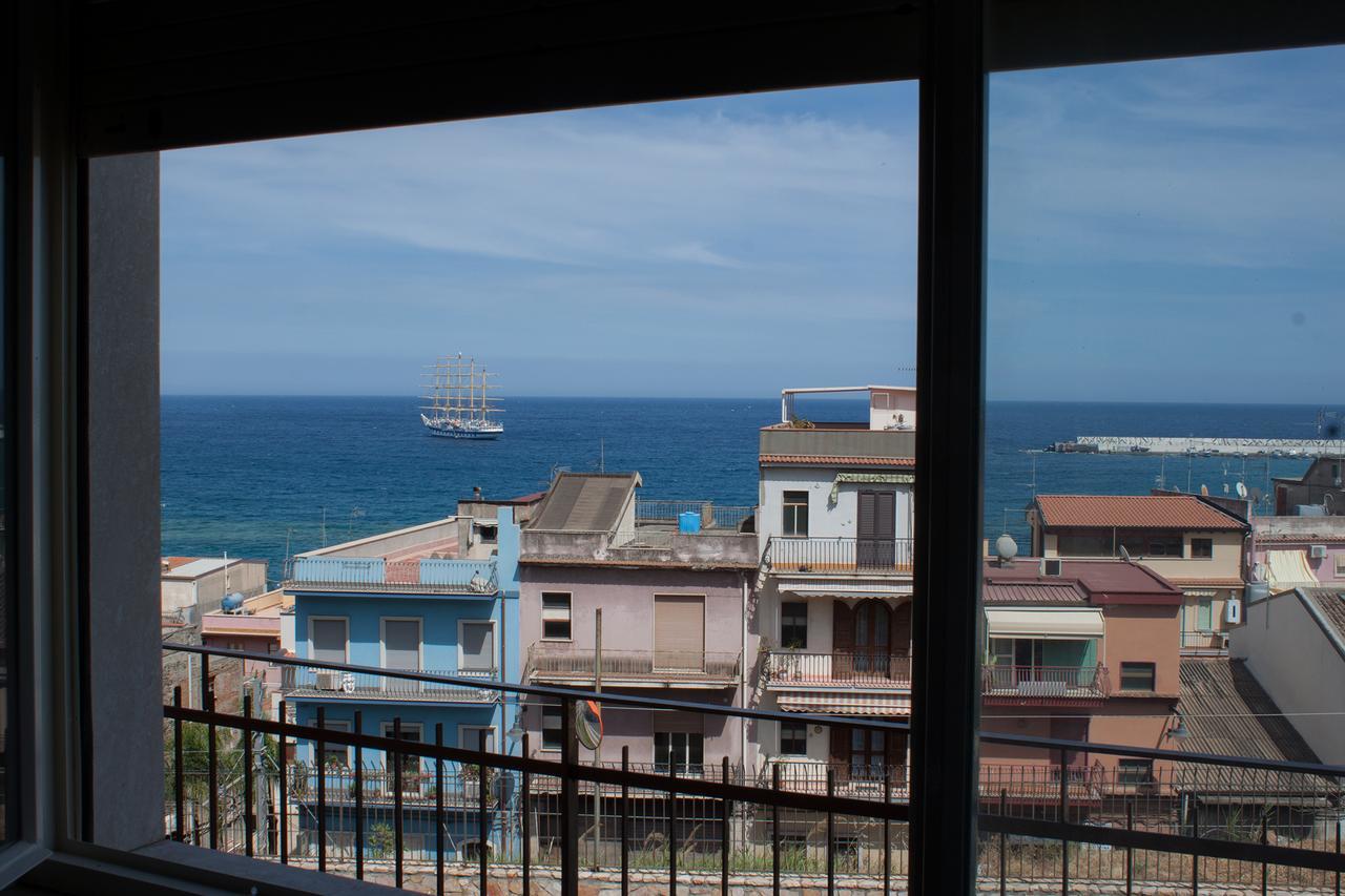 Bed & Breakfast Lighea Giardini Naxos Ngoại thất bức ảnh