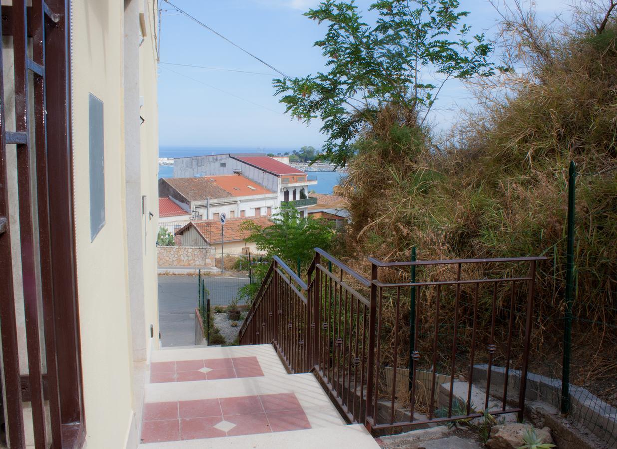 Bed & Breakfast Lighea Giardini Naxos Ngoại thất bức ảnh